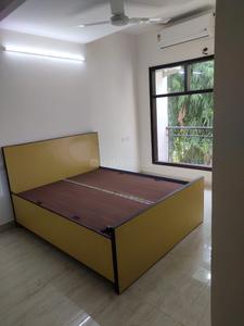 Gallery Cover Image of 300 Sq.ft 1 RK Independent Floor for rent in RWA Sant Nagar, Sant Nagar for 12500