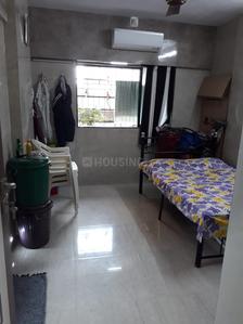 Gallery Cover Image of 850 Sq.ft 2 BHK Apartment for buy in Kandivali East for 15100000