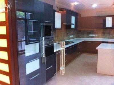 4 BHK Independent Floor