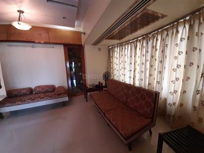 Gallery Cover Image of 1400 Sq.ft 3 BHK Apartment for rent in Surya Tower Apartment, Matunga East for 125000