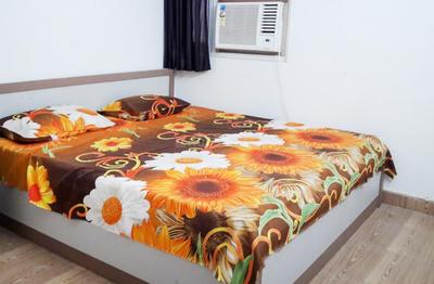Gallery Cover Image of 400 Sq.ft 1 BHK Independent House for rent in Sector 41 for 13000
