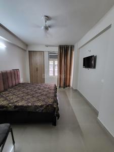 BHK Flat for rent in Raj Nagar Extension, 1055 Sqft Property