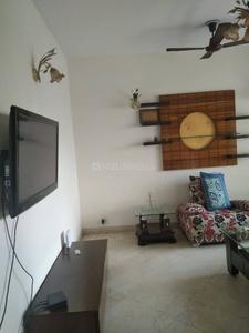 Gallery Cover Image of 3000 Sq.ft 3 BHK Apartment for rent in Unitech Uniworld City South, Sector 30 for 68000