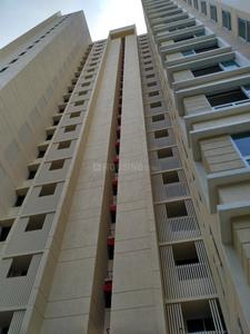 Gallery Cover Image of 1300 Sq.ft 3 BHK Apartment for buy in Borivali West for 42900000