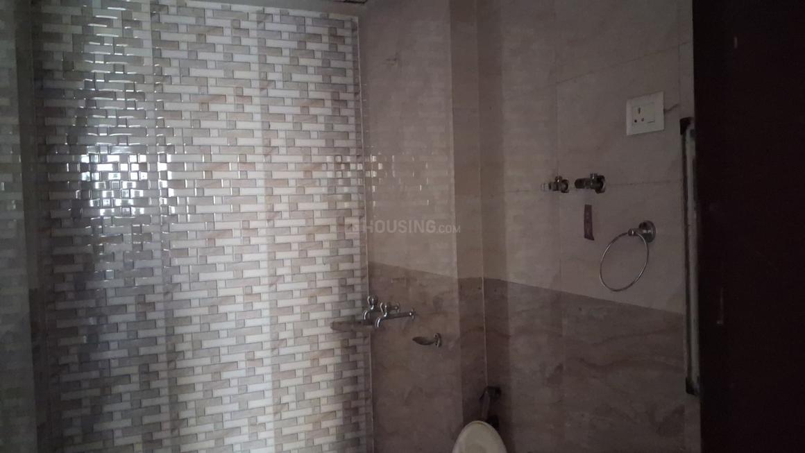 Saya Zion - Image 14