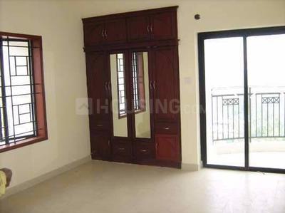 Gallery Cover Image of 850 Sq.ft 2 BHK Apartment for buy in Mahagun Mantra 2, Noida Extension for 3350000
