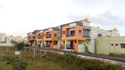 Gallery Cover Image of 900 Sq.ft 1 BHK Independent House for buy in Tambaram for 4500000