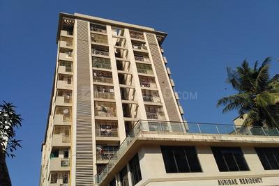 Gallery Cover Image of 647 Sq.ft 1 BHK Apartment for buy in Kandivali East for 9500000