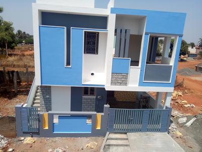 Gallery Cover Image of 1400 Sq.ft 2 BHK Independent House for buy in Kalanivasal Area for 4700000