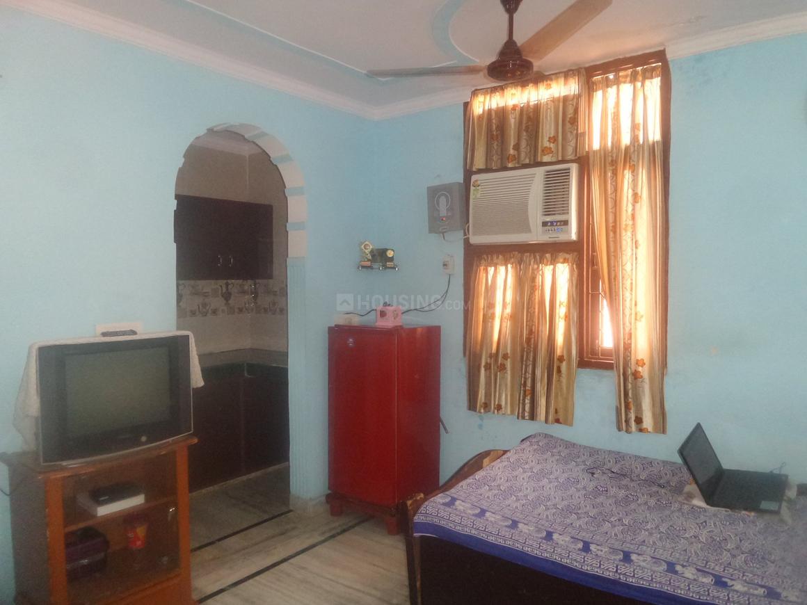 2 BHK 850 Sqft Apartment for sale at Tagore Garden Extension, New Delhi