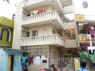 1 BHK Independent House