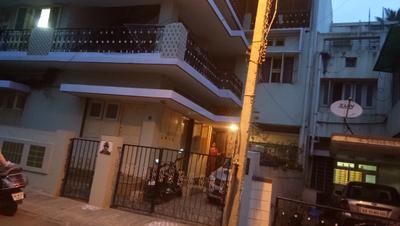 Gallery Cover Image of 2200 Sq.ft 8 BHK Independent House for buy in Victoria Layout for 80000000