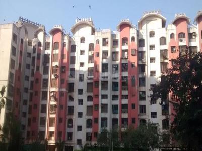 Gallery Cover Image of 1150 Sq.ft 3 BHK Apartment for buy in Malad West for 18000000