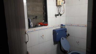Bathroom Image of Girls PG in Jogeshwari West