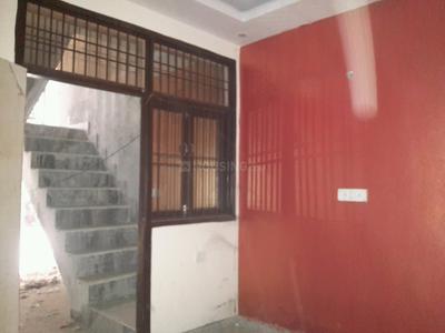 Gallery Cover Image of 450 Sq.ft 1 BHK Apartment for buy in Dayal Bagh Colony for 1200000