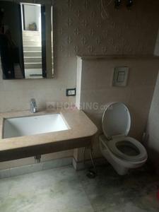 Bathroom Image of Girlzstay in Sector 45
