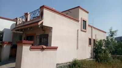 Gallery Cover Image of 1000 Sq.ft 1 BHK Independent House for buy in Lohegaon for 2800000