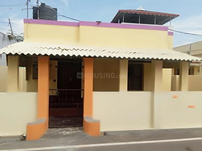 Gallery Cover Image of 800 Sq.ft 2 BHK Independent House for rent in Pollachi Railway Junction for 5000