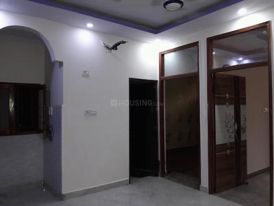 Gallery Cover Image of 450 Sq.ft 2 BHK Apartment for buy in Dwarka Mor for 2450000