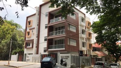 Gallery Cover Image of 2350 Sq.ft 3 BHK Apartment for buy in Koramangala for 35000000