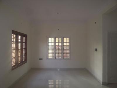 Gallery Cover Image of 1100 Sq.ft 2 BHK Independent Floor for buy in Lingarajapuram for 8000000