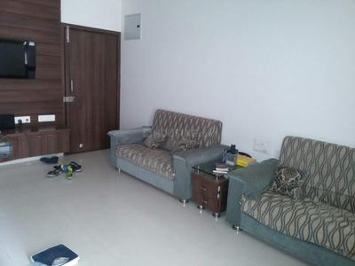 Gallery Cover Image of 1665 Sq.ft 3 BHK Apartment for rent in Ambawadi for 30000