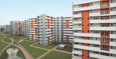 Gallery Cover Image of 1957 Sq.ft 3 BHK Apartment for buy in Maraimalai Nagar for 7338750