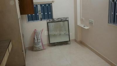 Gallery Cover Image of 932 Sq.ft 2 BHK Apartment for buy in Mulund West for 16000000