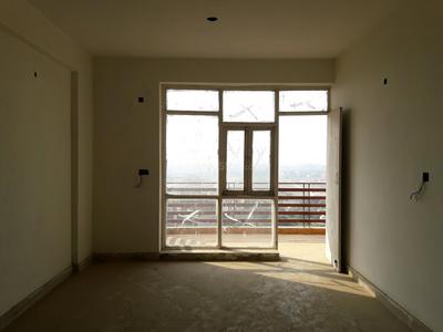 Gallery Cover Image of 1240 Sq.ft 2 BHK Apartment for buy in Sector 76 for 3800000