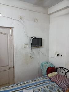 Bedroom Image of Venkateswara Boys Hostel in Ekkatuthangal