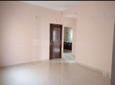 Gallery Cover Image of 670 Sq.ft 2 BHK Independent House for rent in Perumbakkam Village, Sholinganallur for 10000