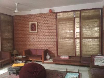 Gallery Cover Image of 3000 Sq.ft 4 BHK Independent House for buy in Richmond Town for 84000000