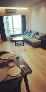 Gallery Cover Image of 1200 Sq.ft 2 BHK Apartment for buy in Malad West for 20300000
