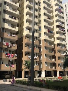 Gallery Cover Image of 1500 Sq.ft 3 BHK Apartment for buy in Bhopura for 4273500