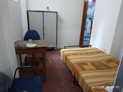 Bedroom Image of Paying Guest in Kalighat
