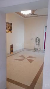Gallery Cover Image of 1450 Sq.ft 2 BHK Apartment for rent in KGR Popular, Paharia for 15000
