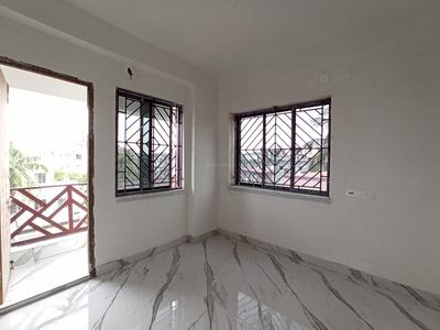 Gallery Cover Image of 840 Sq.ft 2 BHK Apartment for buy in South Dum Dum for 3800000