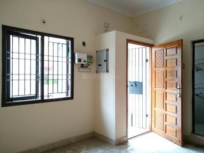 Gallery Cover Image of 1100 Sq.ft 3 BHK Independent House for buy in Pozhichalur for 5000000