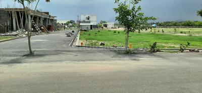 Gallery Cover Image of Sq.ft Residential Plot for buy in Saravanampatty for 750000