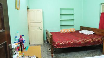 Bedroom Image of Nirala PG in Barisha