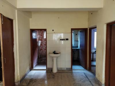 Gallery Cover Image of 756 Sq.ft 2 BHK Apartment for buy in Shree Krishna Apartment, Keshtopur for 2343600