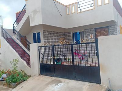 Gallery Cover Image of 600 Sq.ft 1 BHK Independent House for buy in Hosur for 1850000
