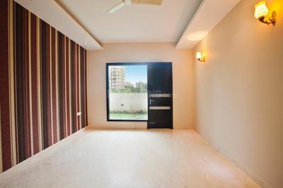 4 BHK Independent Floor