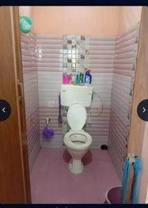 Common Bathroom Image of Arinka in Baghajatin