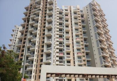 Gallery Cover Image of 1100 Sq.ft 2 BHK Apartment for buy in Pimpri for 7200000