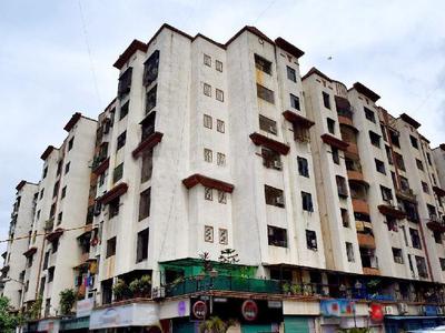 Gallery Cover Image of 600 Sq.ft 1 BHK Apartment for buy in Thakur Gayatri Satsang, Kandivali East for 9600000