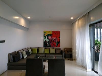Gallery Cover Image of 1800 Sq.ft 3 BHK Apartment for buy in Santacruz West for 77100000