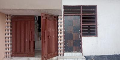 Gallery Cover Image of 450 Sq.ft 1 BHK Independent House for buy in Noida Extension for 2000000