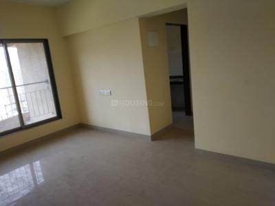 Gallery Cover Image of 590 Sq.ft 1 BHK Apartment for buy in Thane West for 7500000