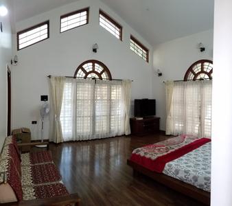 Gallery Cover Image of 3558 Sq.ft 4 BHK Apartment for buy in Basavanagudi for 47000000